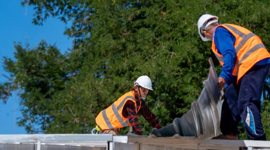 Roof maintenance in Koosharem, UT